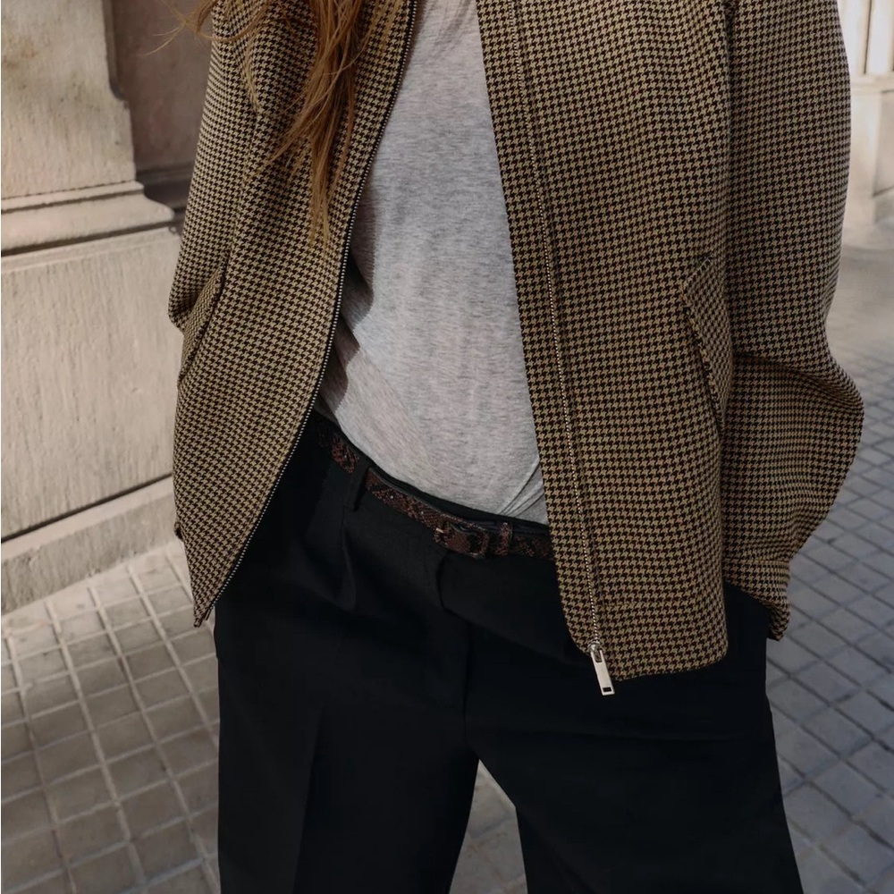 New Zara houndstooth bomber jacket with shoulder pads in black/brown - medium - Picture 7 of 8